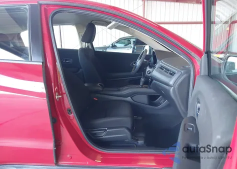 2017 Honda Hr-V Lx z USA, uszkodzony, nr VIN 3CZRU5H39HM711089